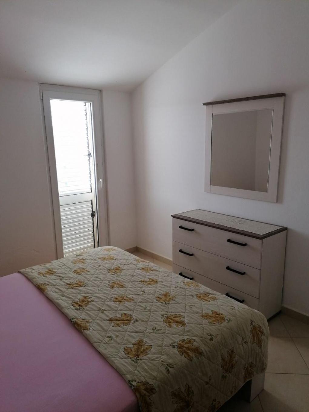 Apartments Vince Primosten Bagian luar foto