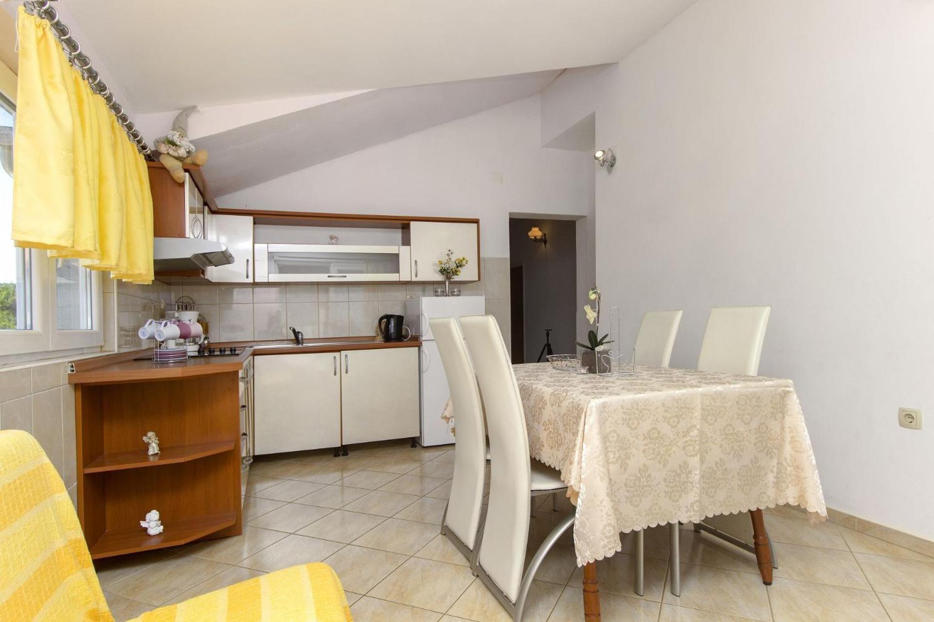 Apartments Vince Primosten Bagian luar foto