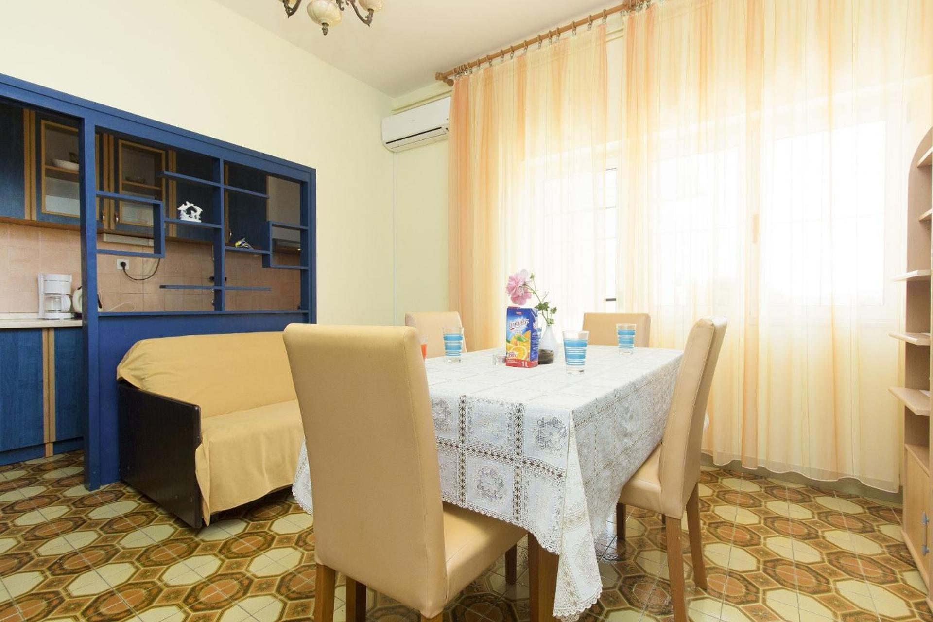 Apartments Vince Primosten Bagian luar foto
