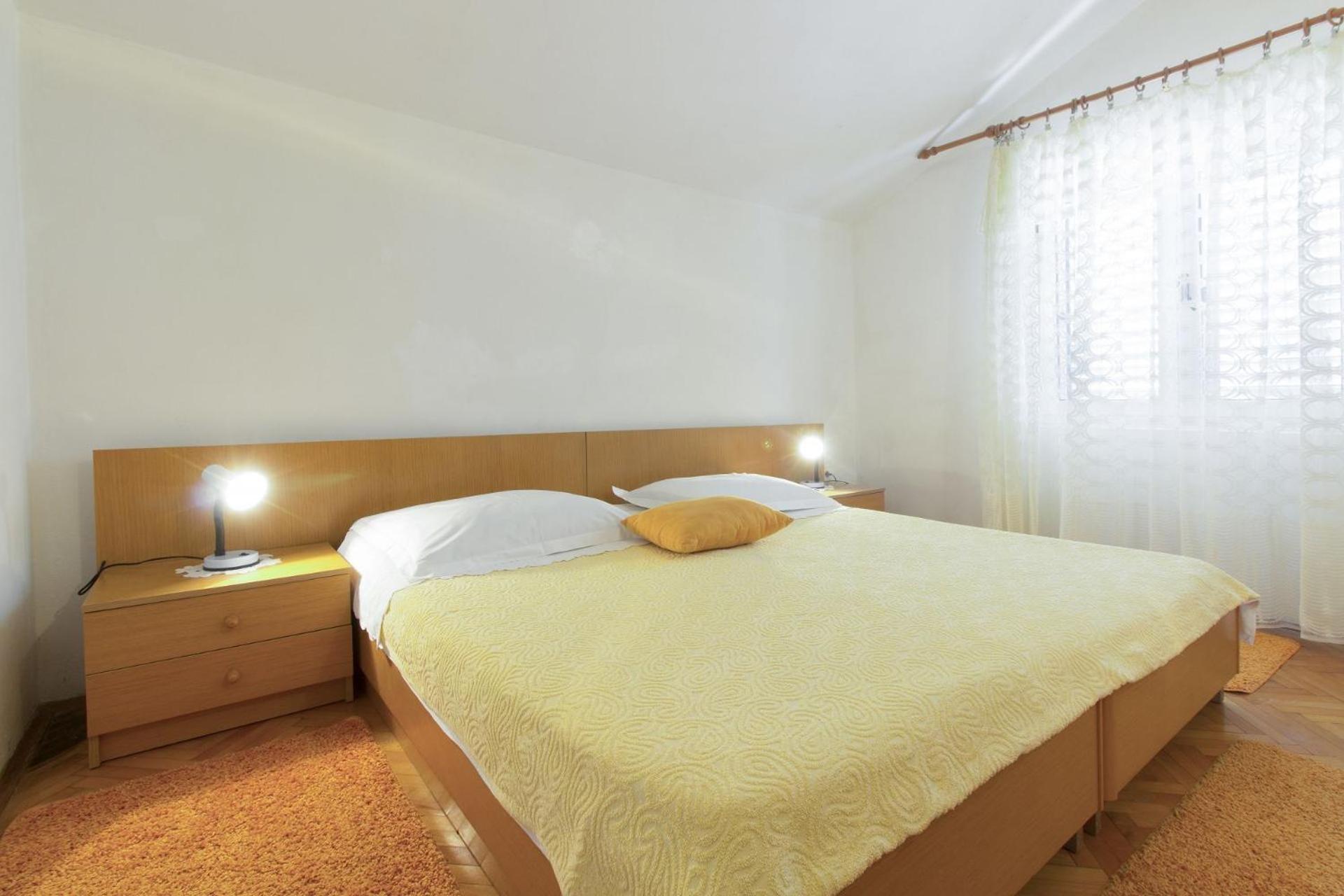 Apartments Vince Primosten Bagian luar foto